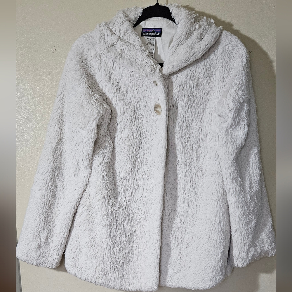 Patagonia Girls XXL (16-18) Off-White Shaggy Furry Fleece Hooded Jacket